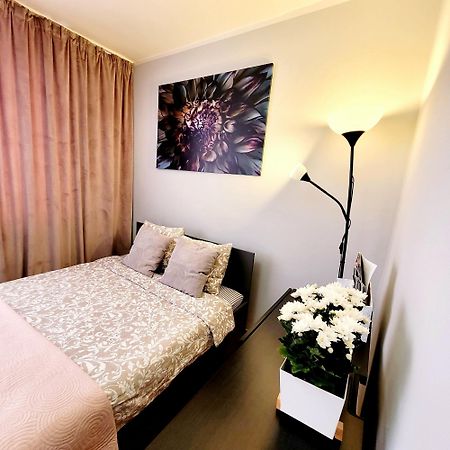 Apartament Centrum Warszawa Luaran gambar